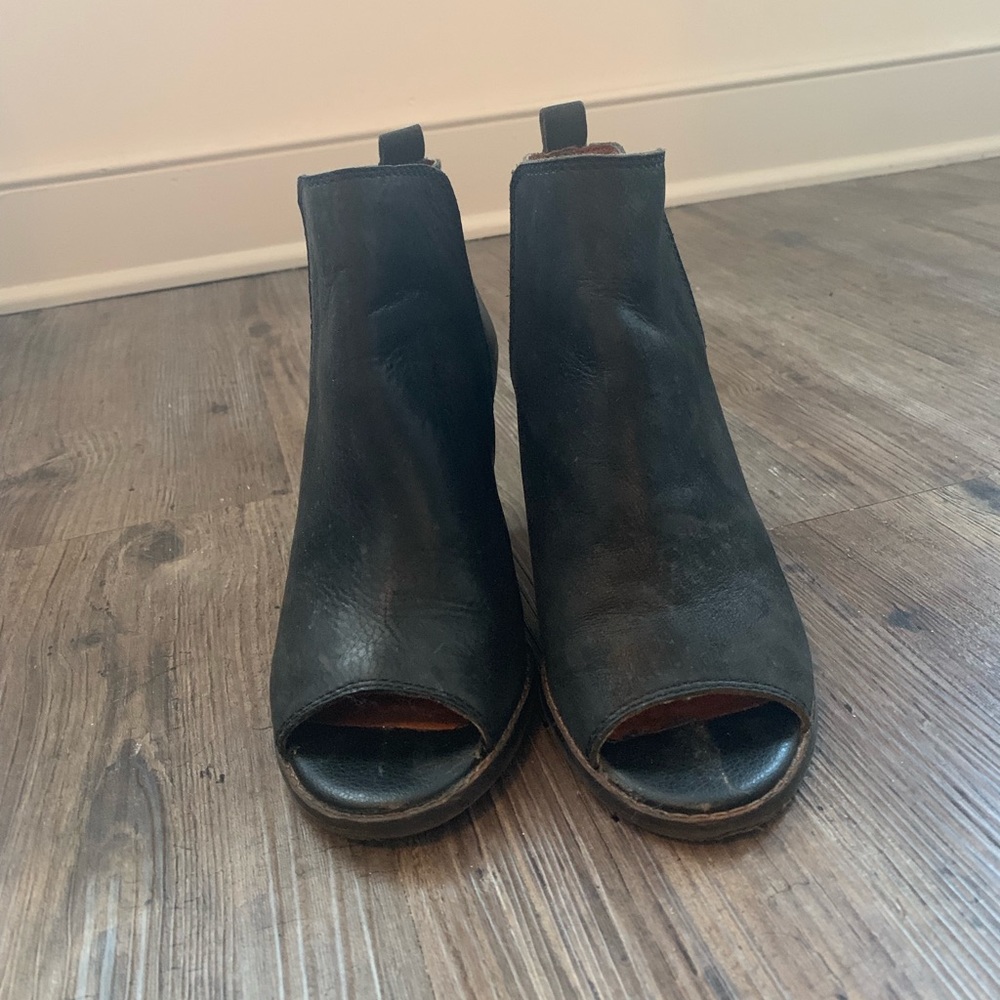 Lucky Brand Wedge